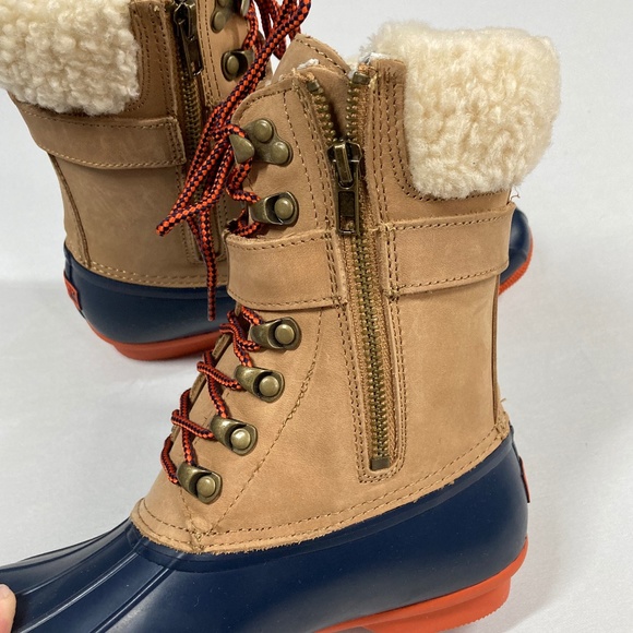 NEW! SPERRY SHEARWATER BOOTS! - Picture 7 of 12